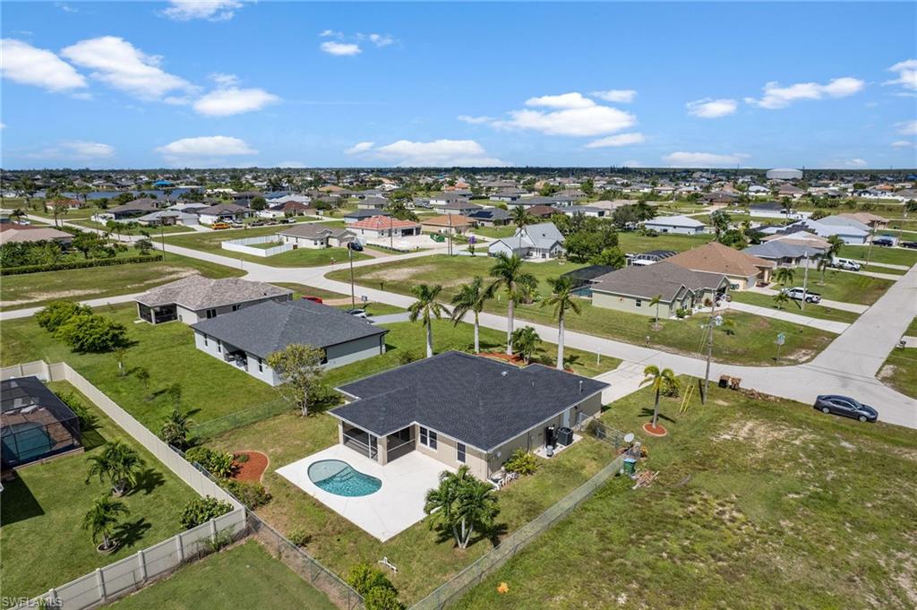 CAPE CORAL - Residential