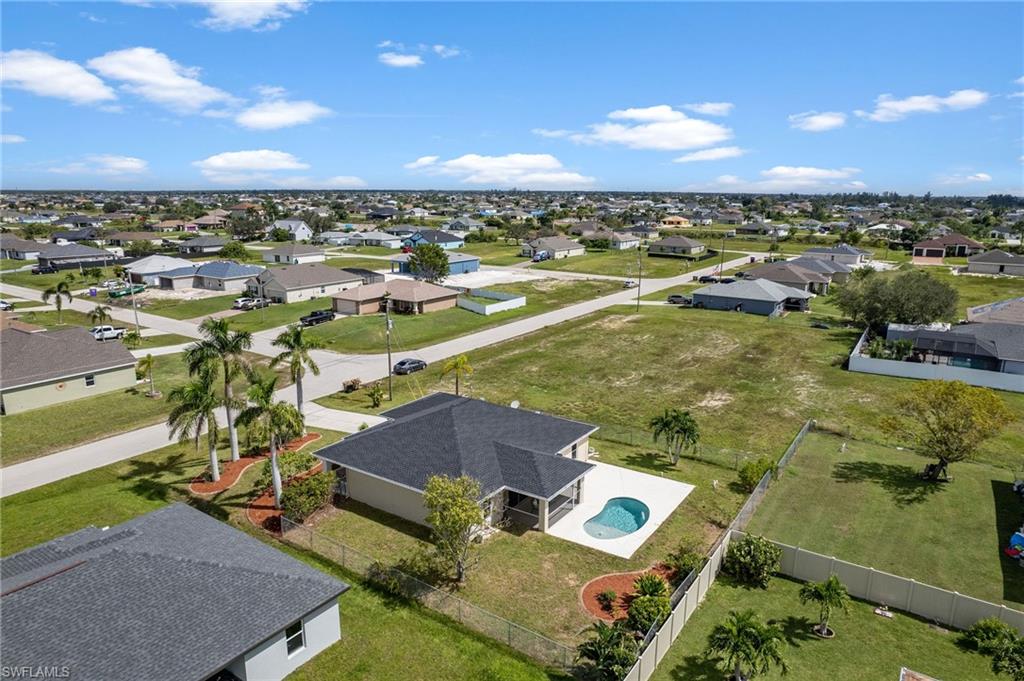 CAPE CORAL - Residential
