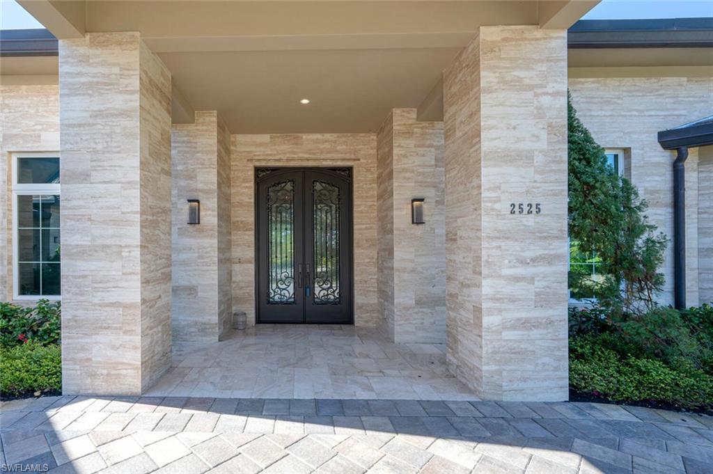 GOLDEN GATE ESTATES - Residential