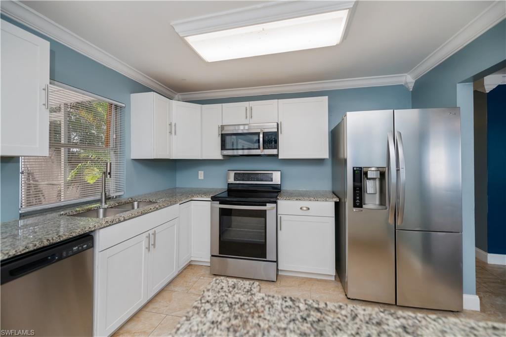 FORT MYERS SHORES - Residential