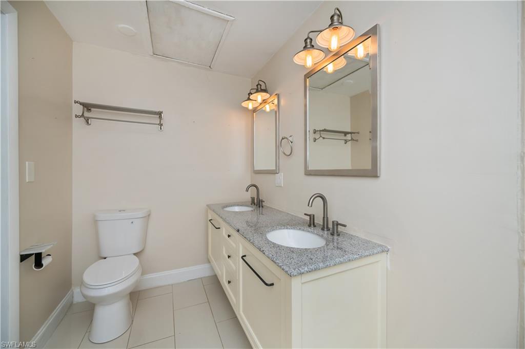 FORT MYERS SHORES - Residential