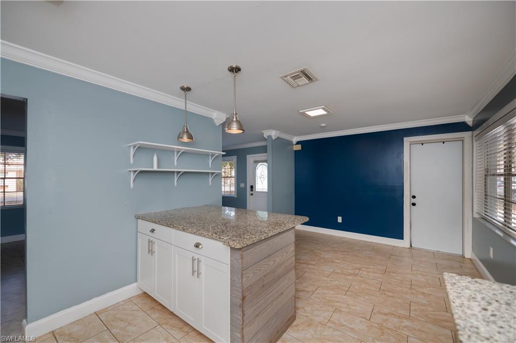 FORT MYERS SHORES - Residential