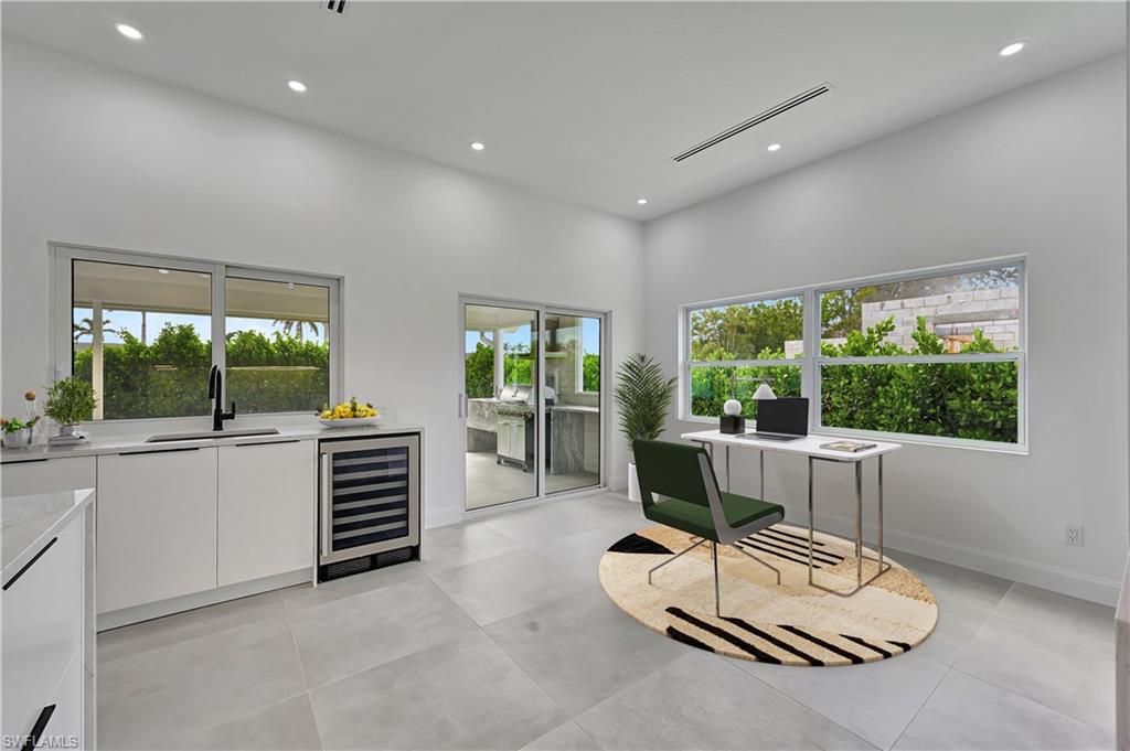 KINGS LAKE - Residential