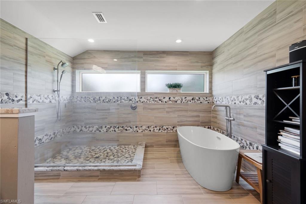 VILLA SOUTH - Residential