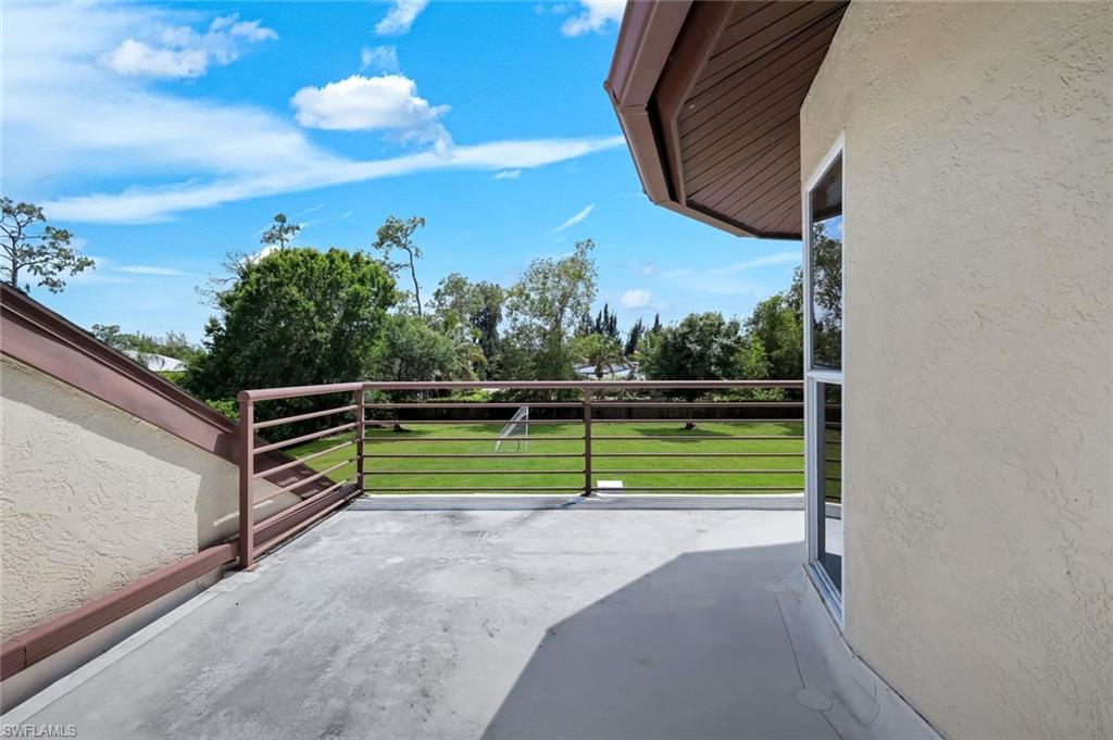 VILLA SOUTH - Residential