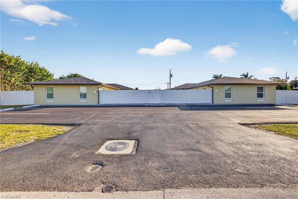 CAPE CORAL - Residential Lease