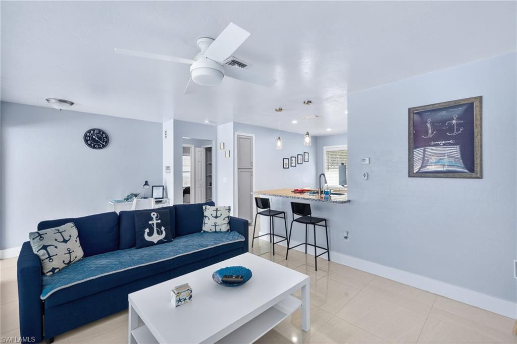 CAPE CORAL - Residential Lease