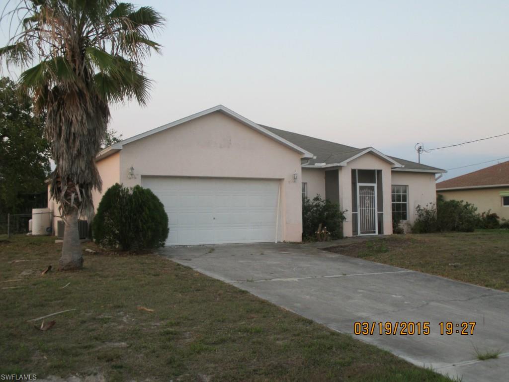 CAPE CORAL - Residential
