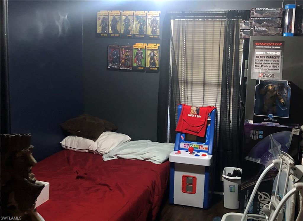 SUNCOAST ESTATES UNREC - Residential