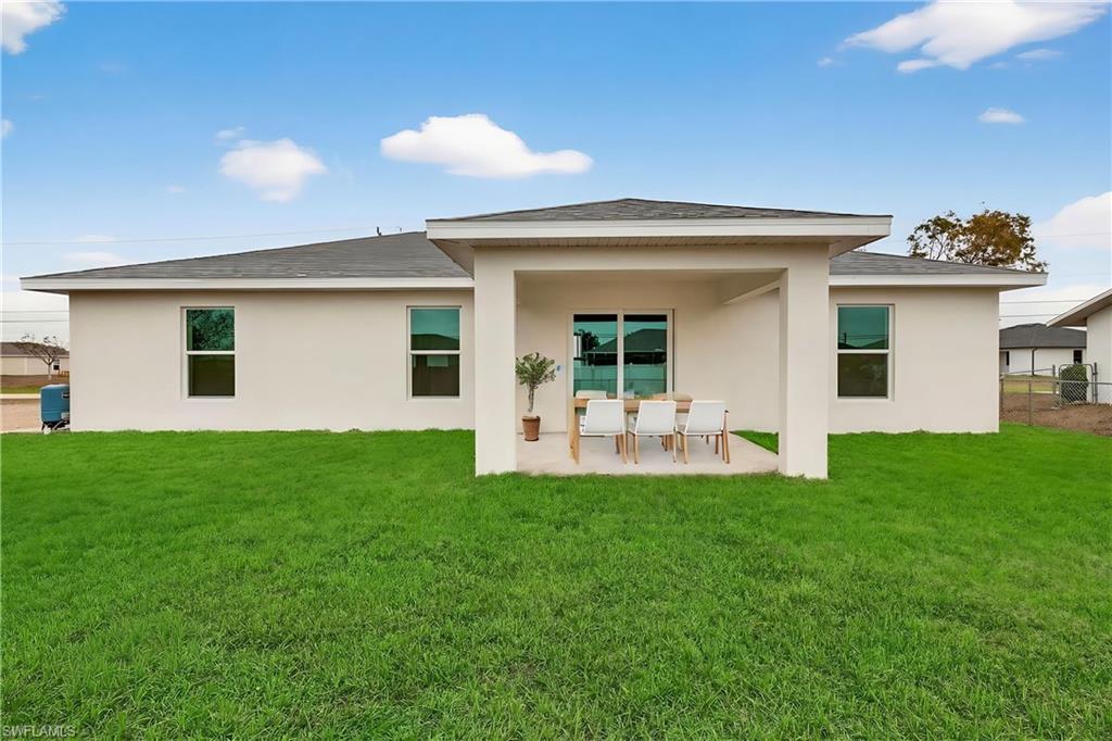 CAPE CORAL - Residential