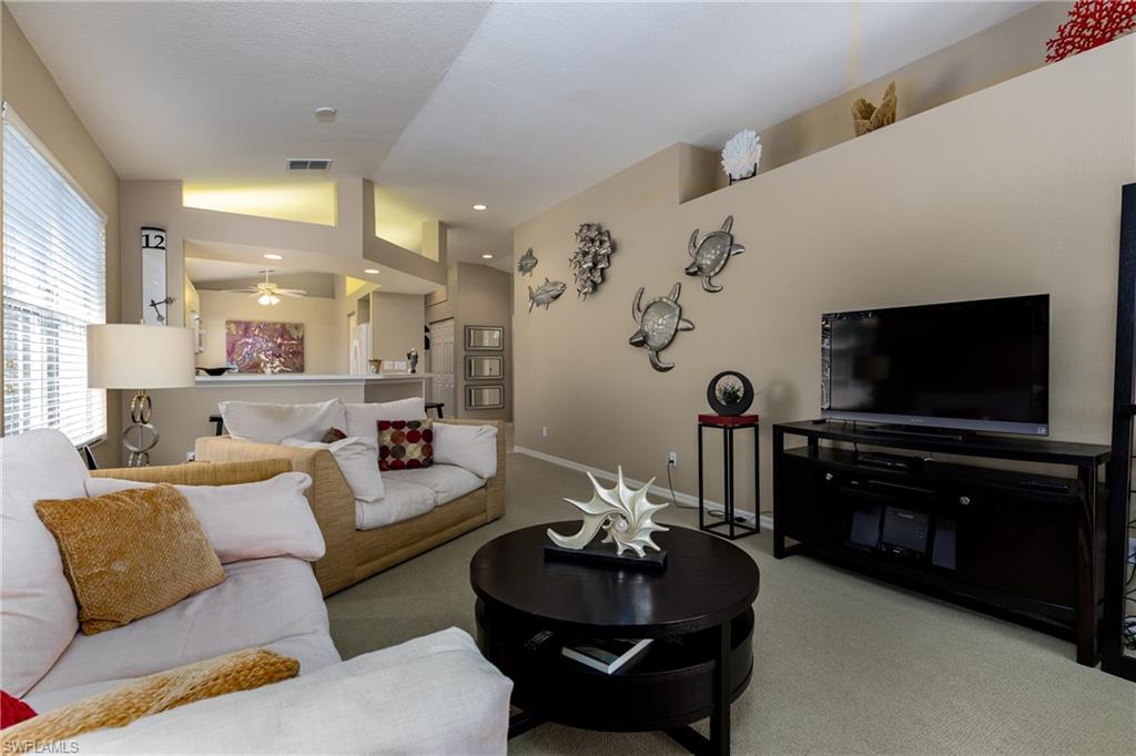 LIGHTHOUSE BAY - Residential