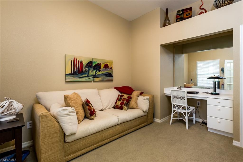 LIGHTHOUSE BAY - Residential