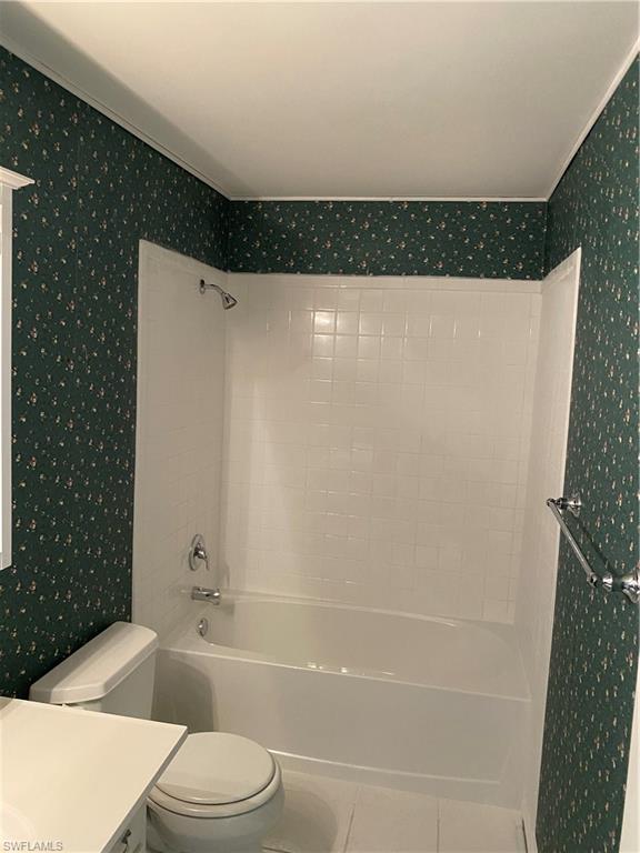 REGENCY CONDO - Residential
