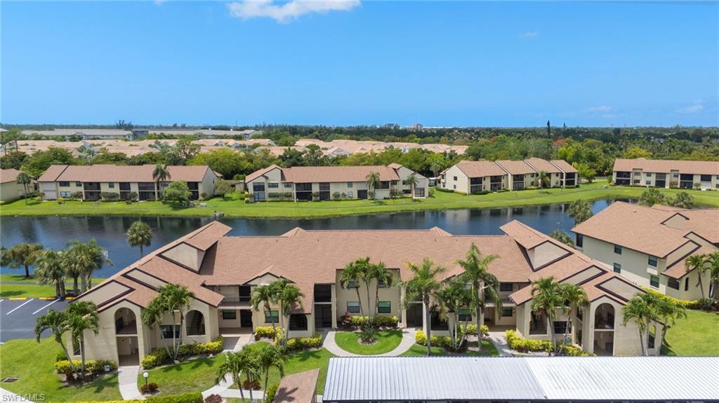 CLUB AT CRYSTAL LAKE CONDOMINIUM - Residential