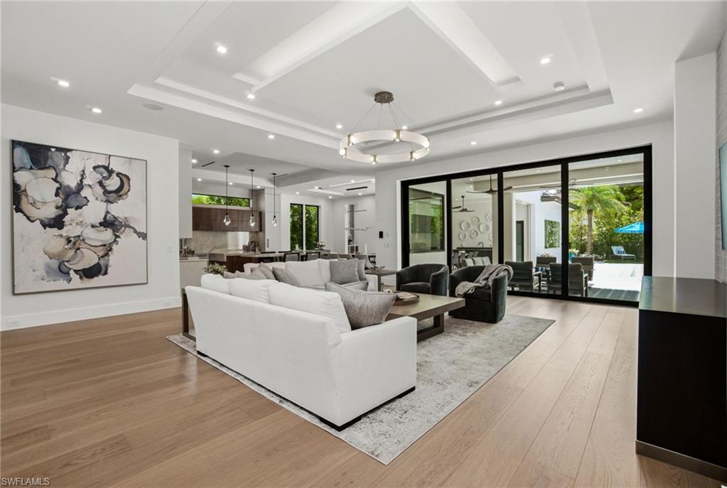 OLDE NAPLES - Residential