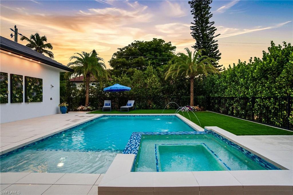 OLDE NAPLES - Residential