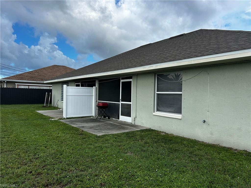 CAPE CORAL - Residential