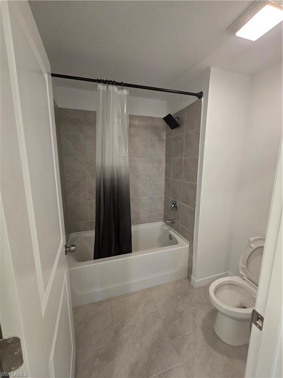 SAVANNA LAKES - Residential