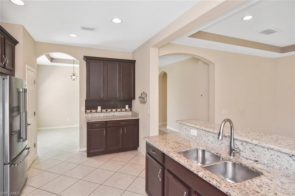 SANDOVAL - Residential