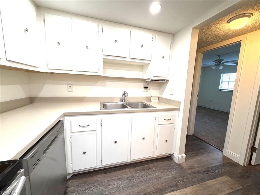 WINDSOR WEST - Residential Lease