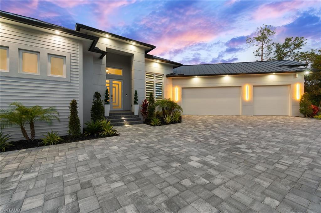 GOLDEN GATE ESTATES - Residential