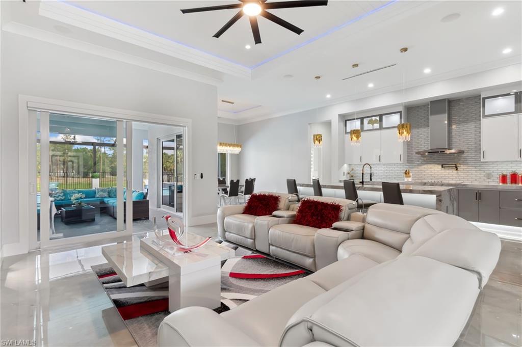 GOLDEN GATE ESTATES - Residential