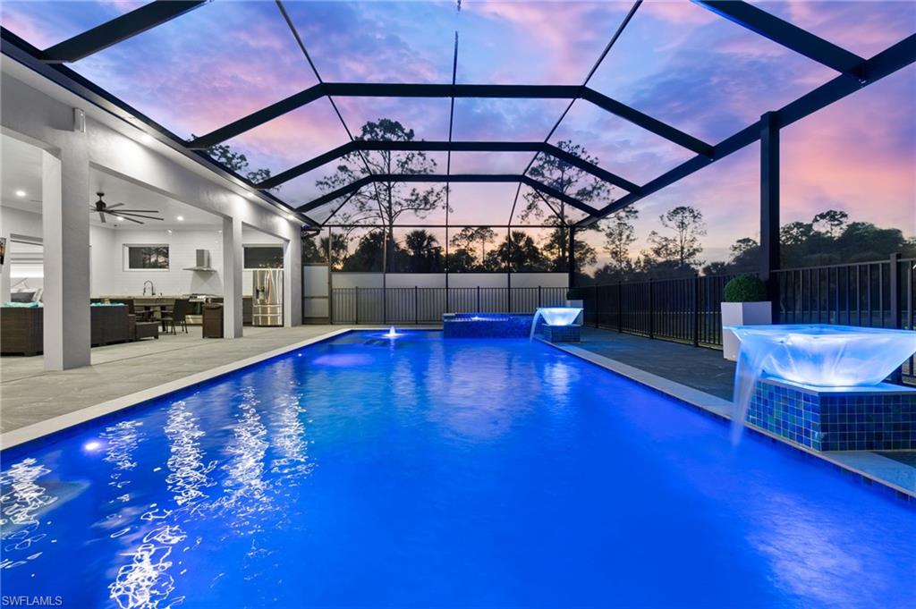 GOLDEN GATE ESTATES - Residential