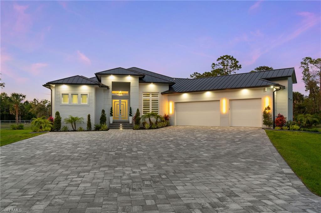 GOLDEN GATE ESTATES - Residential