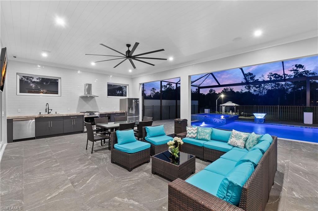 GOLDEN GATE ESTATES - Residential