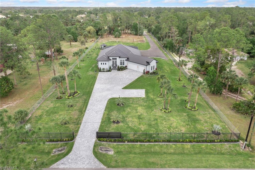 GOLDEN GATE ESTATES - Residential