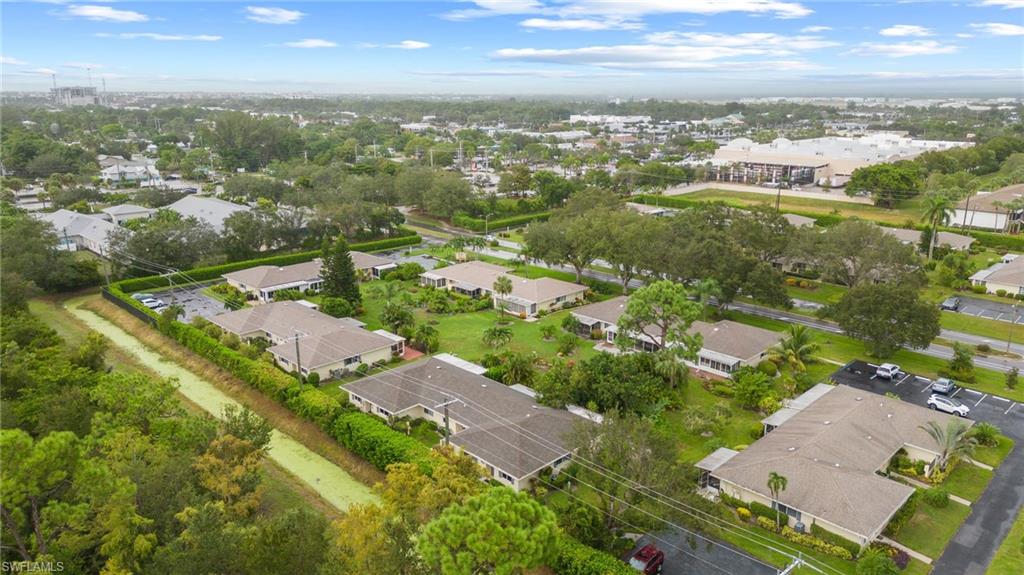 GLADES COUNTRY CLUB - Residential