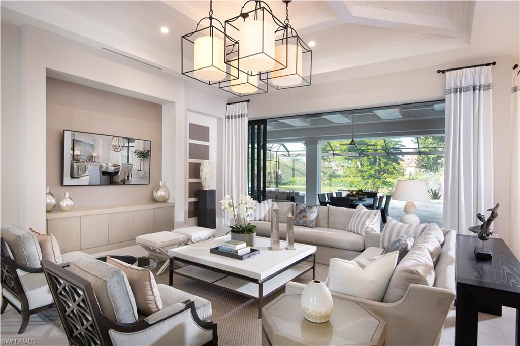 PINE RIDGE - Residential