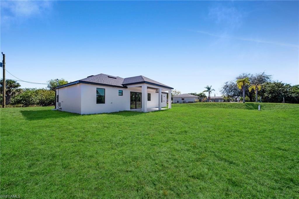 LEHIGH ACRES - Residential