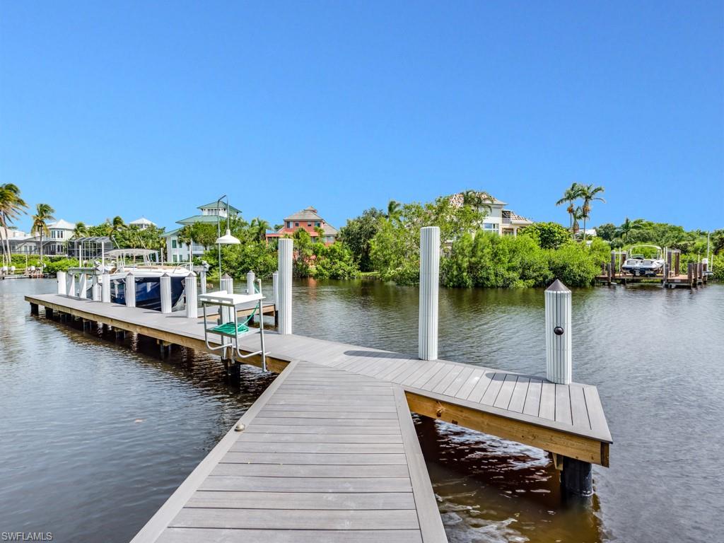 BAYFRONT GARDENS - Residential