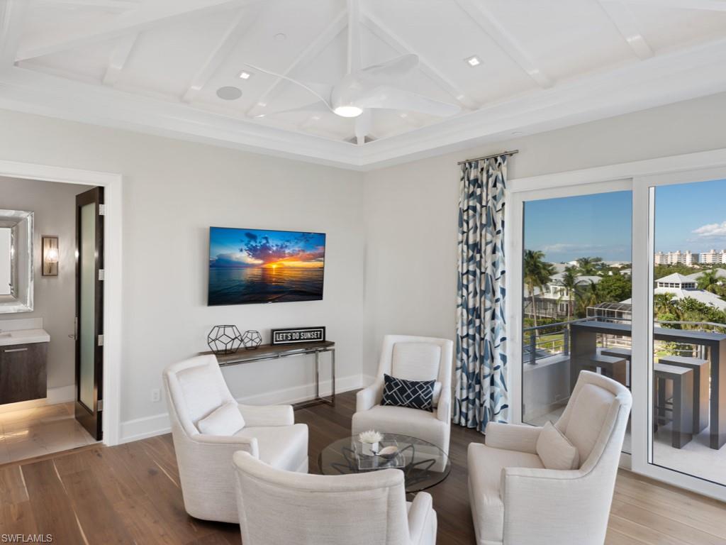 BAYFRONT GARDENS - Residential