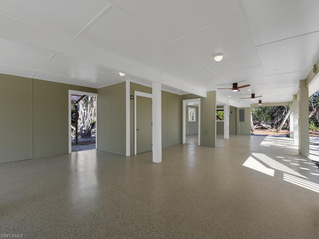 METES AND BOUNDS - Residential