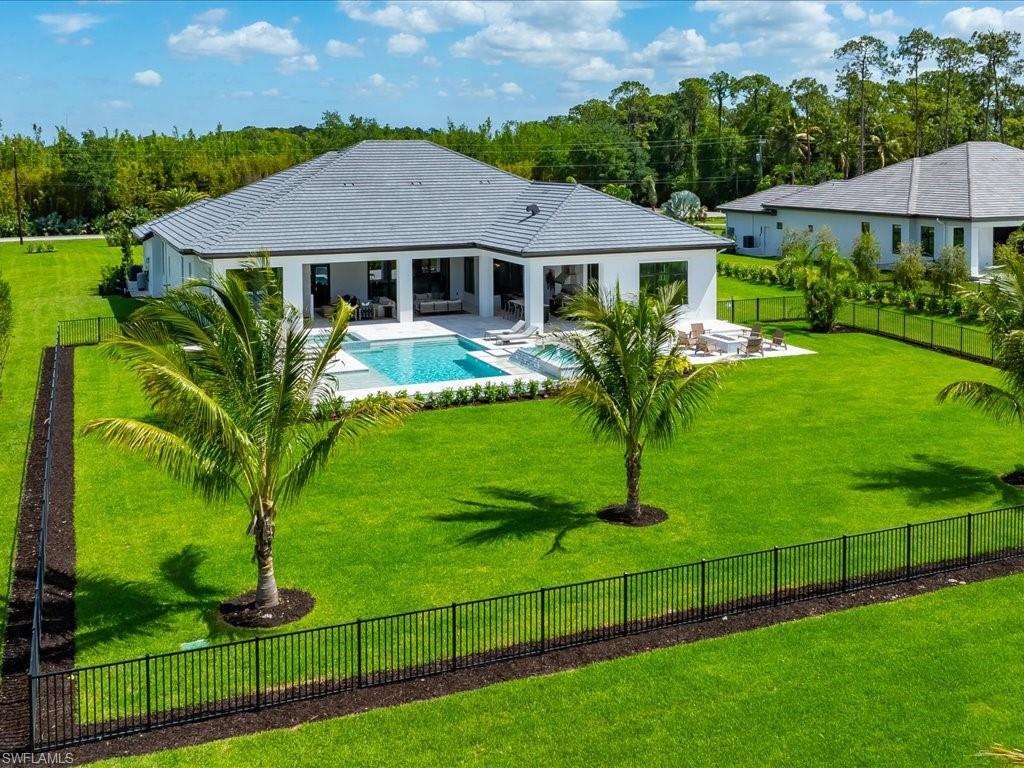 LIVINGSTON WOODS - Residential