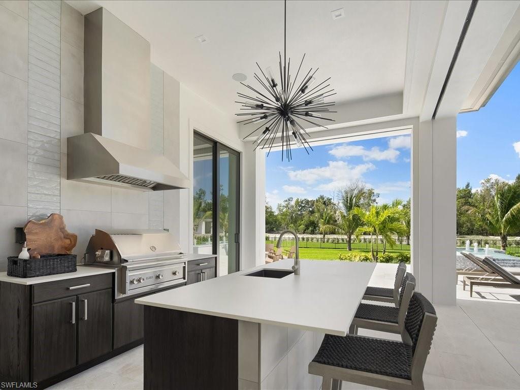 LIVINGSTON WOODS - Residential