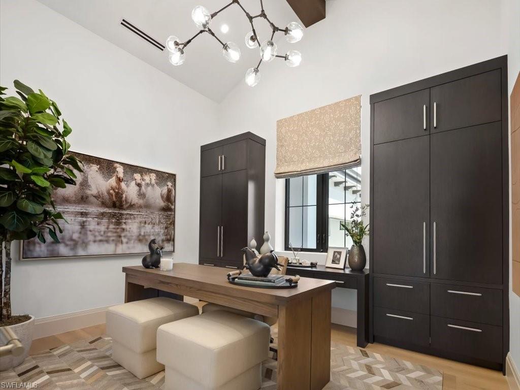 LIVINGSTON WOODS - Residential