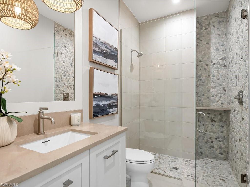 LIVINGSTON WOODS - Residential