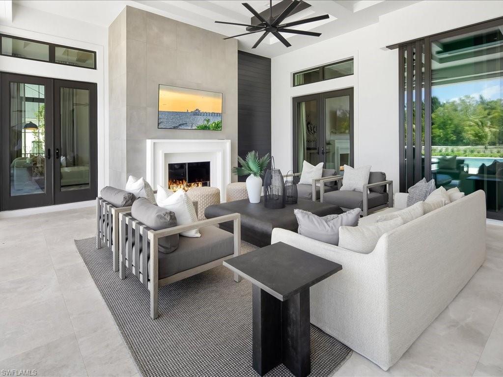 LIVINGSTON WOODS - Residential