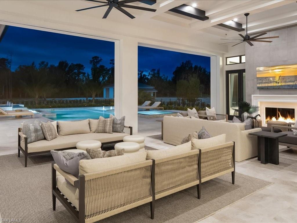 LIVINGSTON WOODS - Residential