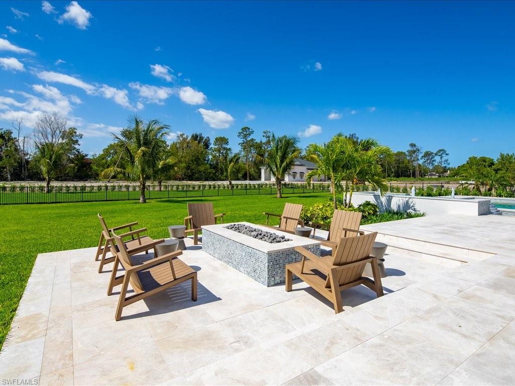 LIVINGSTON WOODS - Residential