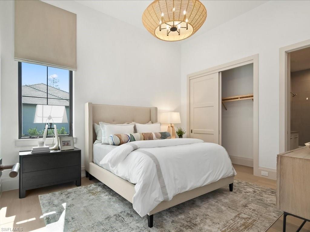 LIVINGSTON WOODS - Residential