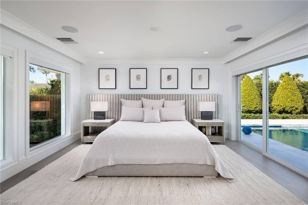 PARK SHORE - Residential