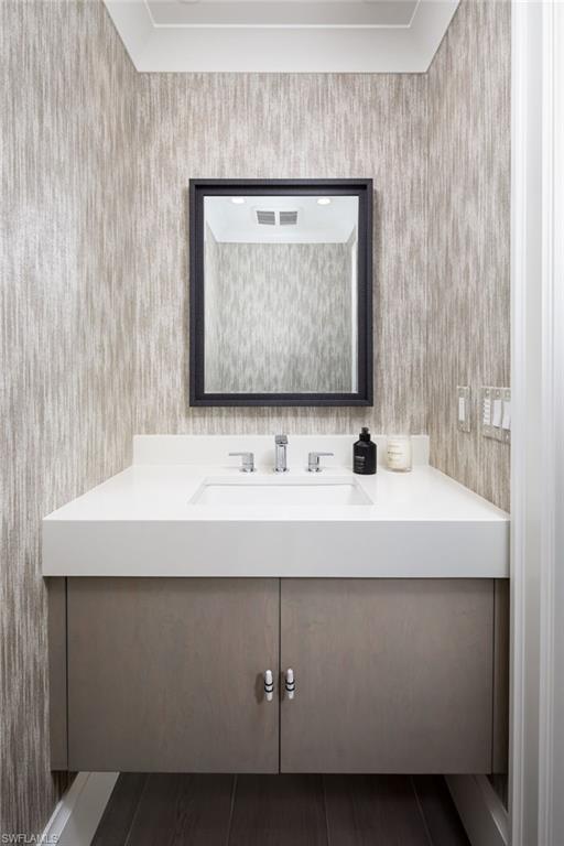 PARK SHORE - Residential