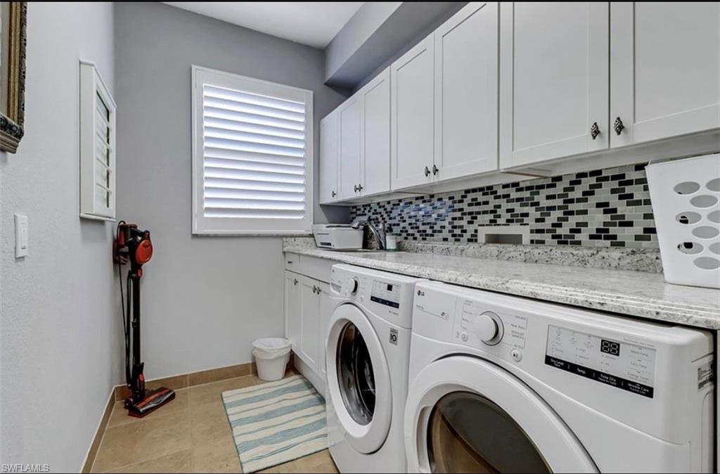 RIVERSTONE - Residential Lease