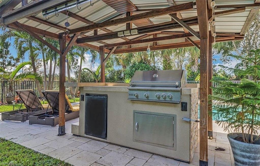 RIVERSTONE - Residential Lease