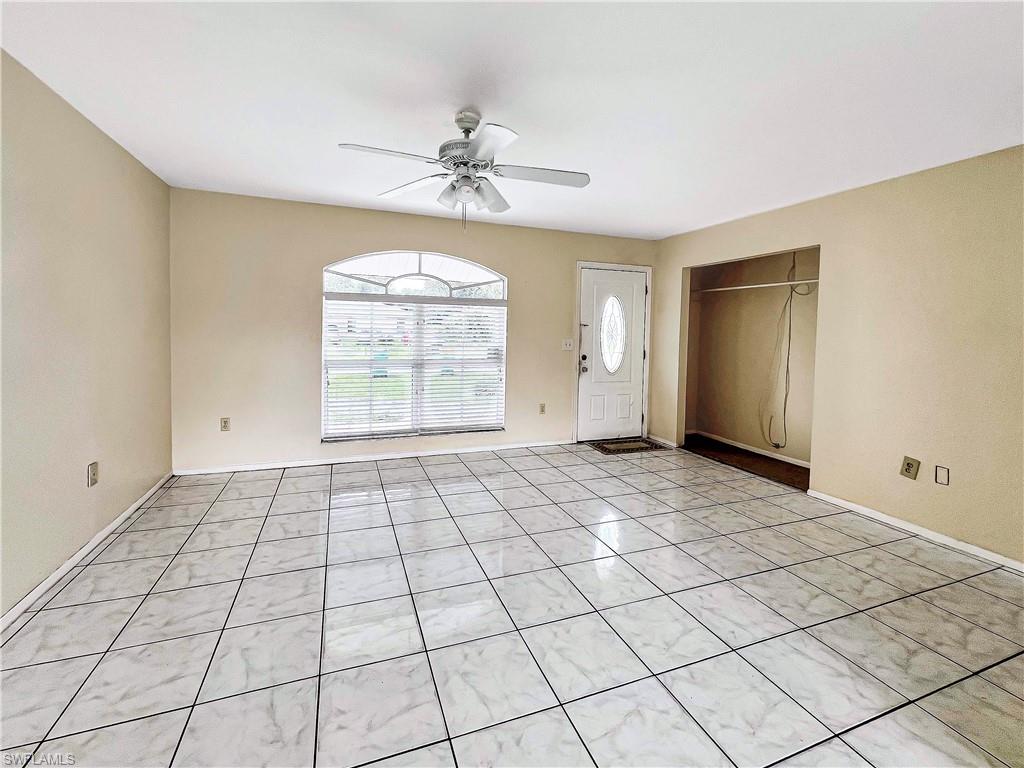 PORT CHARLOTTE - Residential