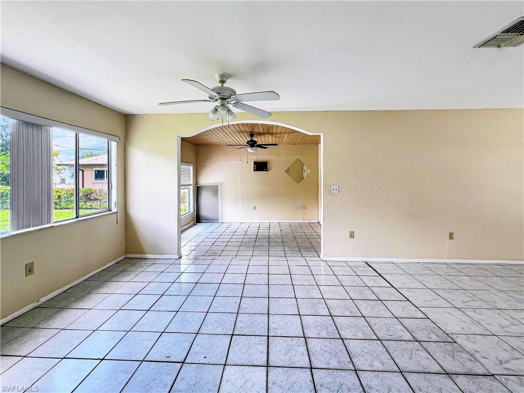 PORT CHARLOTTE - Residential